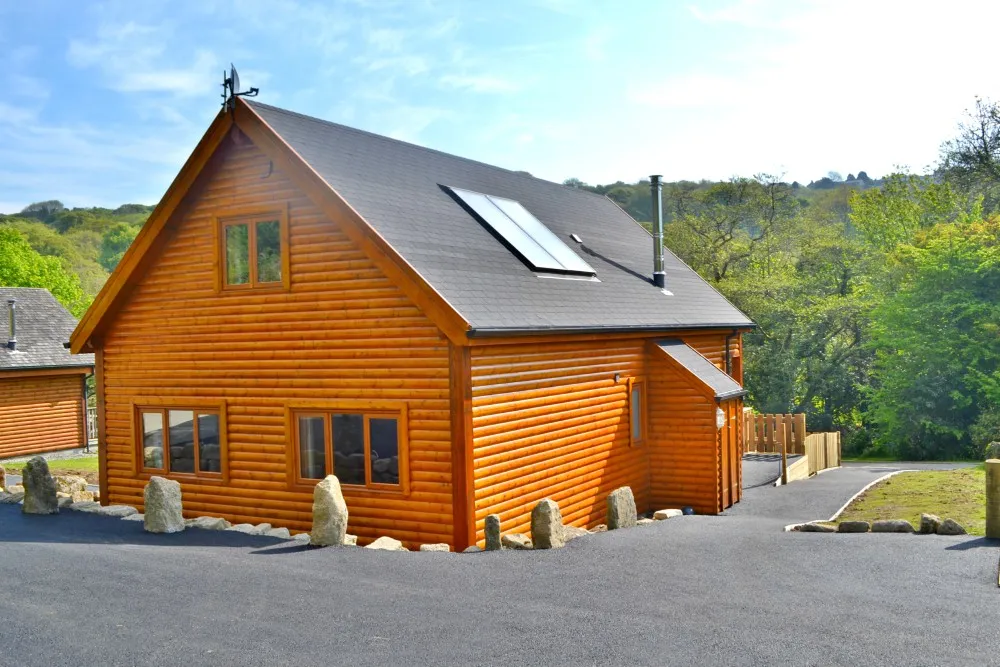 Polzeath - sleeps 4 - Coombe Mill